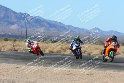 media/Jan-12-2025-CVMA (Sun) [[be1d2b16e3]]/Race 2-Supersport Middleweight/